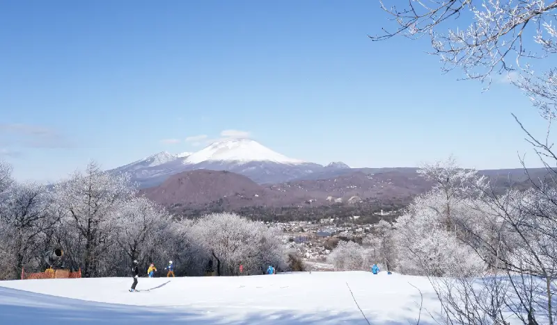Karuizawa Prince Hotel Ski Resort: 1-Day Lift Pass + Equipment Rental Package - view 1